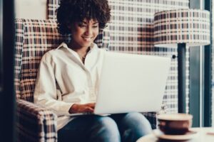 Top TikTok Niches That Make the Most Money in 2025: A Comprehensive Guide